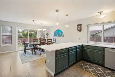1021 E Peters Colony Road, Carrollton, TX 75007 - Photo 5