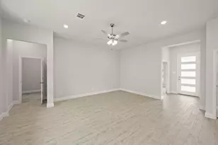 1076 Foxtail Dr, Justin, TX 76247 - Photo 15