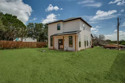 2520 Elk Trail, Granbury, TX 76048 - Photo 11
