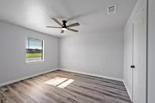 505 15th St, Honey Grove, TX 75446 - Photo 5