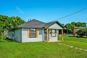 505 15th St, Honey Grove, TX 75446 - Photo 21