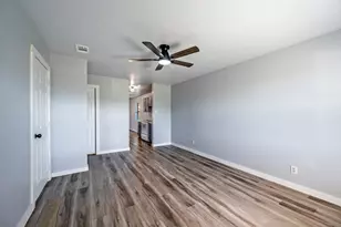 505 15th St, Honey Grove, TX 75446 - Photo 9