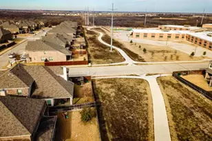 13713 Blue Bell Dr, Little Elm, TX 75068 - Photo 21