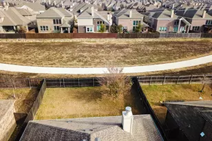 13713 Blue Bell Dr, Little Elm, TX 75068 - Photo 15