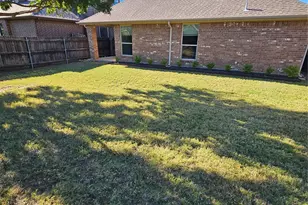 13713 Blue Bell Dr, Little Elm, TX 75068 - Photo 13