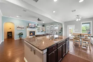 12716 Early Wood Dr, Frisco, TX 75035 - Photo 9