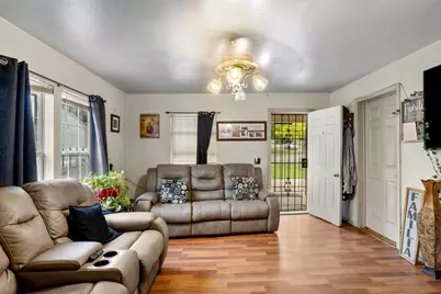 2431 Britton Drive, Dallas, TX 75216 - Photo 3