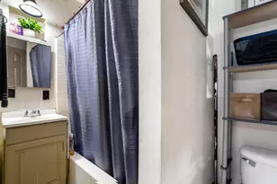 2431 Britton Dr, Dallas, TX 75216 - Photo 9