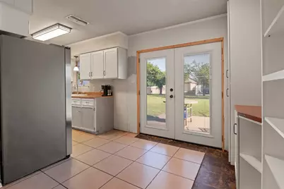 106 Wayne Drive, Sanger, TX 76266 - Photo 13