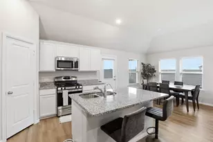 3313 Redbud Flower Trl, Prairie Ridge, TX 76084 - Photo 11