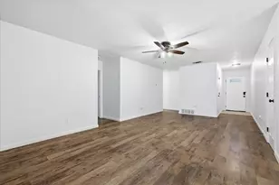 909 Bennett St, Cedar Hill, TX 75104 - Photo 11