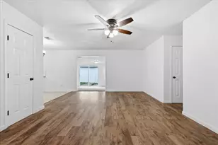909 Bennett St, Cedar Hill, TX 75104 - Photo 7