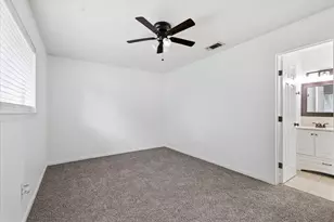 909 Bennett St, Cedar Hill, TX 75104 - Photo 29