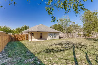 1732 Lawther Drive, River Oaks, TX 76114 - Photo 33