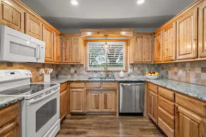 341 Reast Road, Whitesboro, TX 76273 - Photo 11