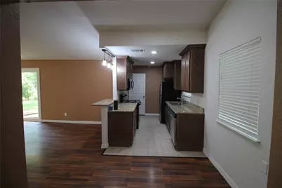 3932 Sun Valley Court, Irving, TX 75062 - Photo 5