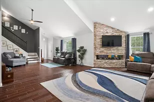 9716 Windsor Cir, Fort Worth, TX 76140 - Photo 7