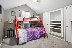9716 Windsor Cir, Fort Worth, TX 76140 - Photo 17