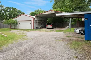 9716 Windsor Cir, Fort Worth, TX 76140 - Photo 25