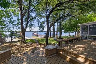 10118 Lakeview St, Payne Springs, TX 75156 - Photo 21