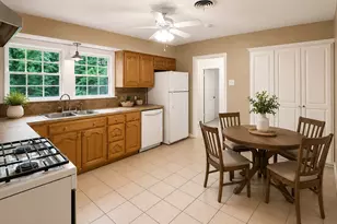 2708 Hunter St, Fort Worth, TX 76112 - Photo 3