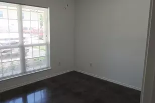 704 Seven Oaks Rd, Bonham, TX 75418 - Photo 5