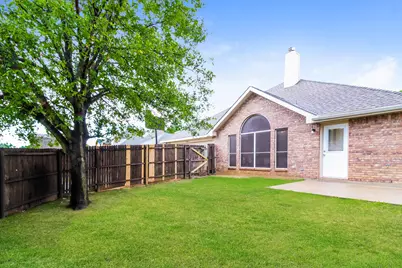 1233 Logan Drive, Lewisville, TX 75077 - Photo 15