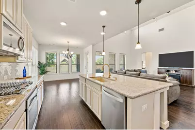 216 Village Creek Drive, McKinney, TX 75071 - Photo 13