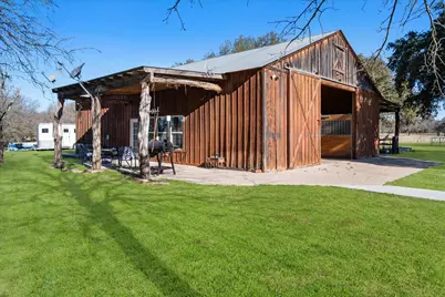 12932 County Road 1117, Cleburne, TX 76033 - Photo 23
