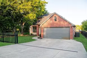 511 Lakeside Dr, Rockwall, TX 75032 - Photo 1