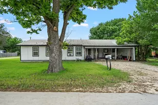 209 N Goddard St, Mart, TX 76664 - Photo 19