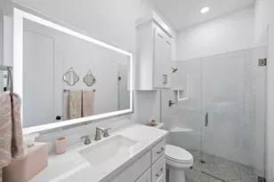1925 Creekview Ct, Argyle, TX 76226 - Photo 25