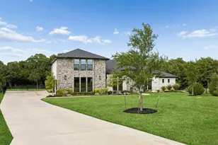 1925 Creekview Ct, Argyle, TX 76226 - Photo 35