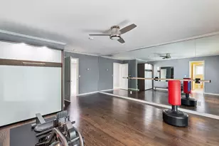 9206 Club Glen Dr, Dallas, TX 75243 - Photo 35