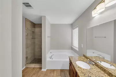 2325 Hummingbird Way, Mesquite, TX 75181 - Photo 25