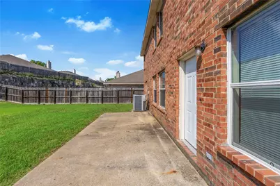 2325 Hummingbird Way, Mesquite, TX 75181 - Photo 39