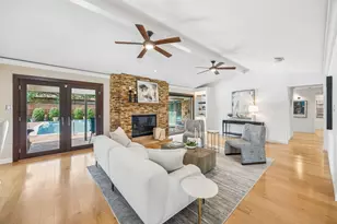 101 E Northgate Dr, Irving, TX 75062 - Photo 9