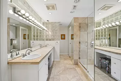 101 E Northgate Drive, Irving, TX 75062 - Photo 19
