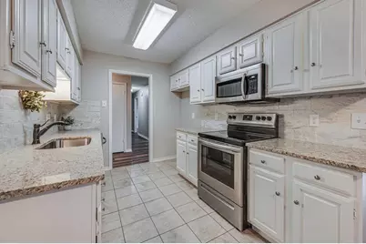 1321 Meadow Court, Midlothian, TX 76065 - Photo 7