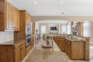 2018 Spring Creek Dr, Midlothian, TX 76065 - Photo 21