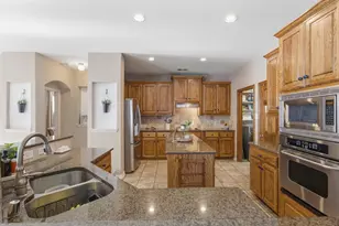 2018 Spring Creek Dr, Midlothian, TX 76065 - Photo 19