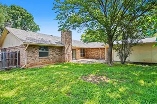 2701 Whitehurst Dr, Fort Worth, TX 76133 - Photo 31
