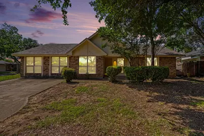 2701 Whitehurst Drive, Fort Worth, TX 76133 - Photo 35