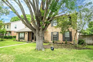 1917 E Collins Blvd, Richardson, TX 75081 - Photo 3