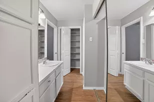 9254 Forest Ln, Dallas, TX 75243 - Photo 17
