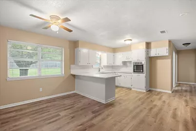 514 N Avenue W, Clifton, TX 76634 - Photo 5