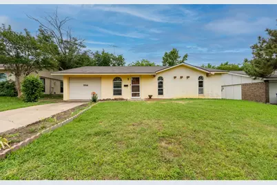 5514 Laredo Lane, Garland, TX 75043 - Photo 1