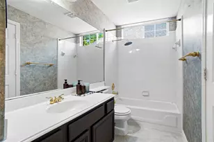 1113 Hunters Creek Dr, Carrollton, TX 75007 - Photo 21