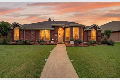 4210 Pointe Loma Drive, Rowlett, TX 75088 - Photo 1
