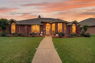 4210 Pointe Loma Dr, Rowlett, TX 75088 - Photo 1